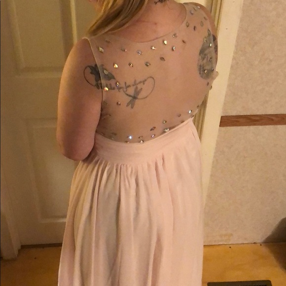 PROM DRESS - Picture 2 of 5